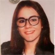 Neolaureata in lingue fornisce ripetizioni di inglese livello b1